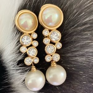 Dior clip earrings